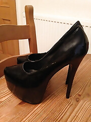 my sexy high heels (UK SIZE 7)
